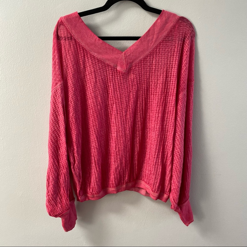 FREE PEOPLE LIGHTWEIGHT PINK SWEATER